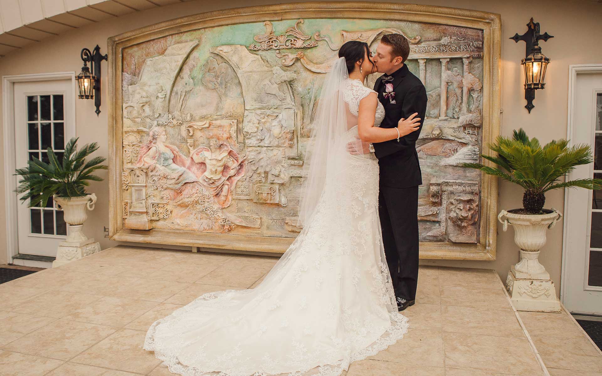 Weddings at the Grand Island Mansion