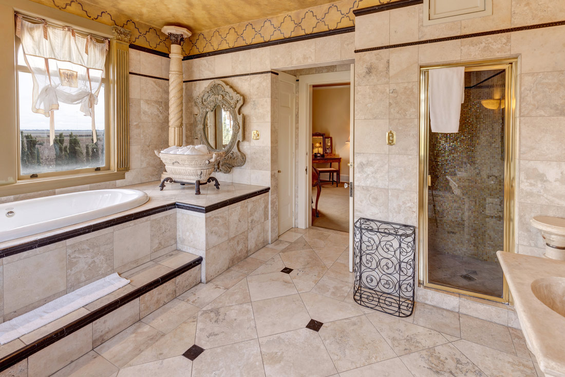 The Beethoven Suite at the Grand Island Mansion