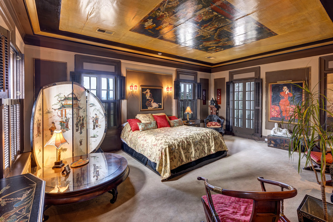 The Mozart Suite at the Grand Island Mansion