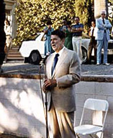 President Ronald Reagan speaking at the Grand Island Mansion